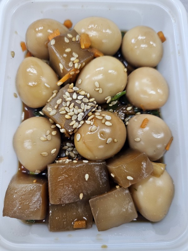 어린이-메추리알곤약장조림